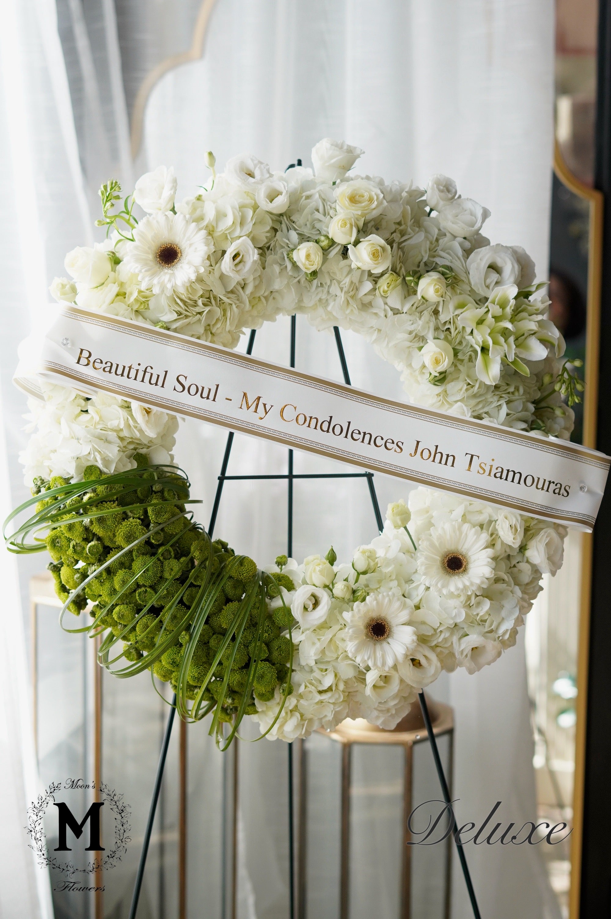 Round Condolences Wreath