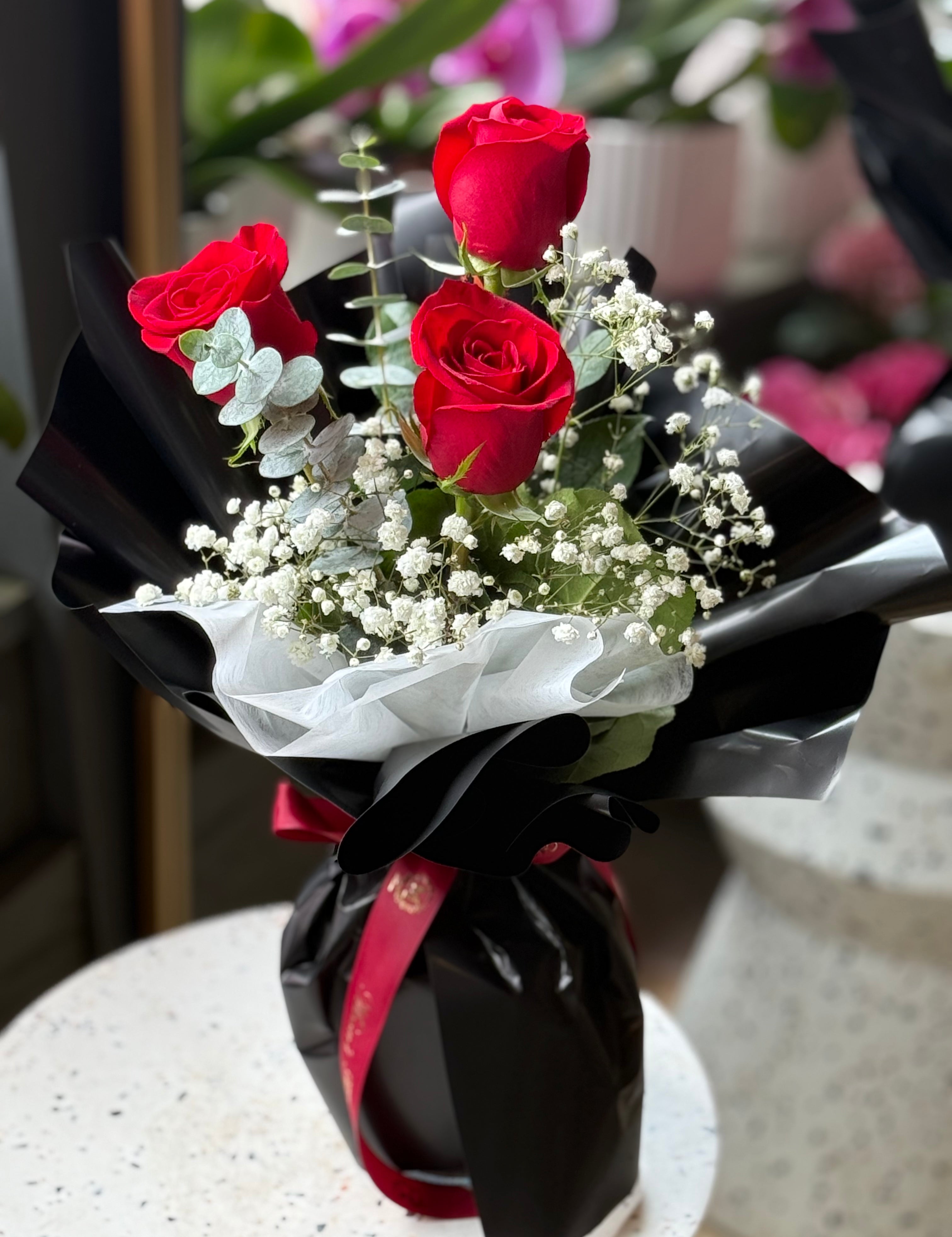 3 Roses Bouquet
