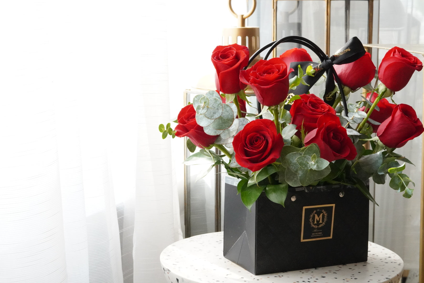 12 Roses-Basket of Love
