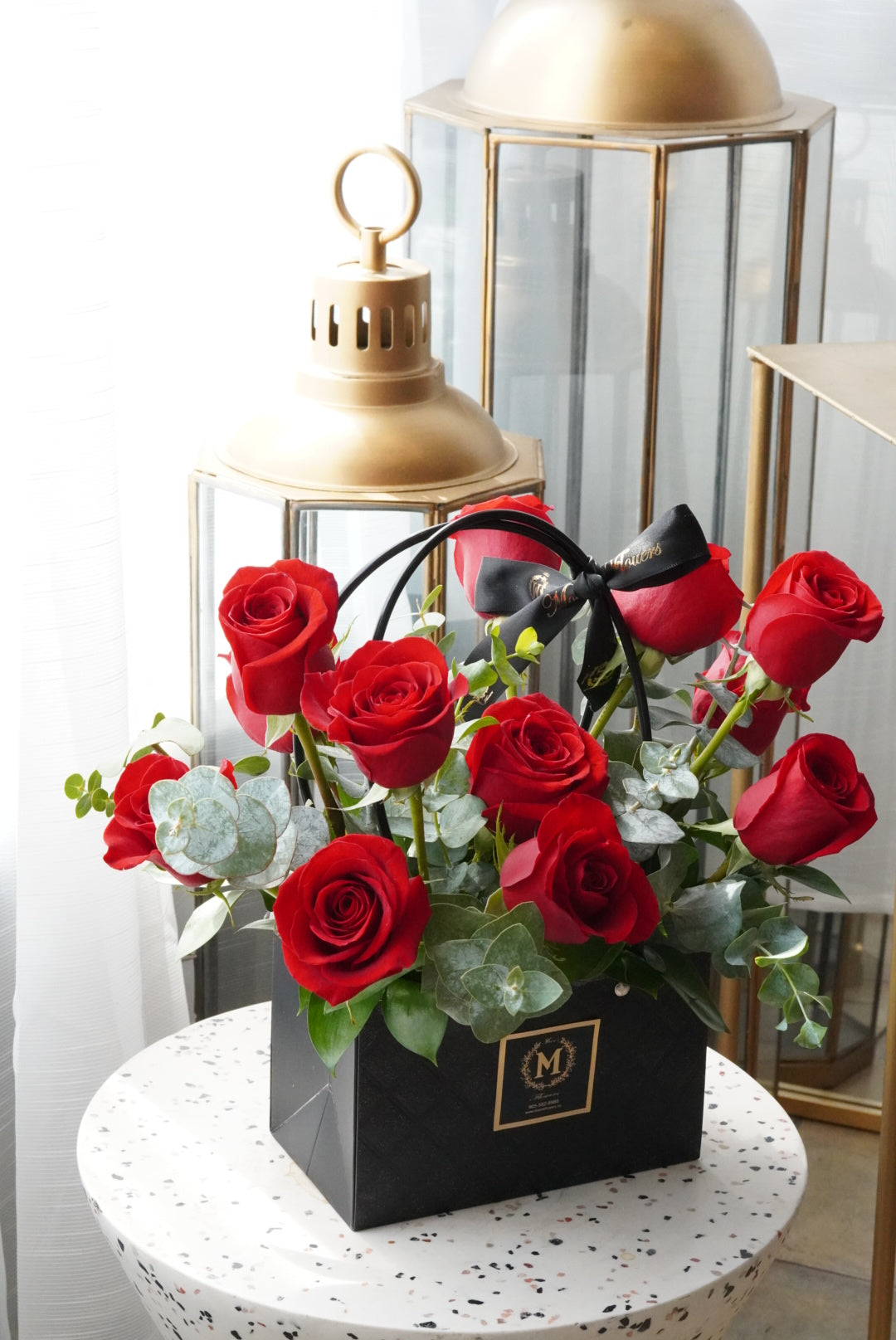 12 Roses-Basket of Love