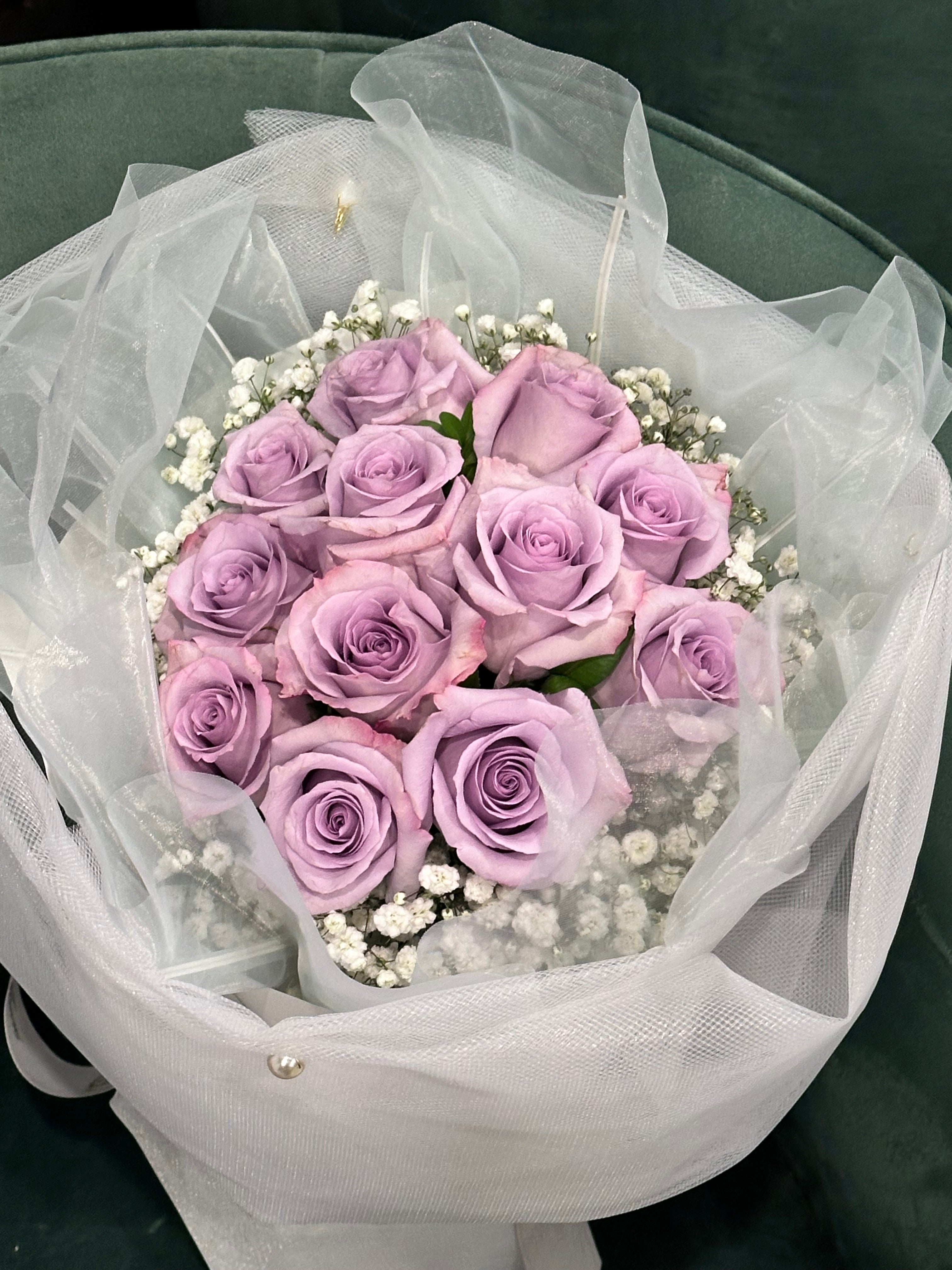 15 Lavender Roses