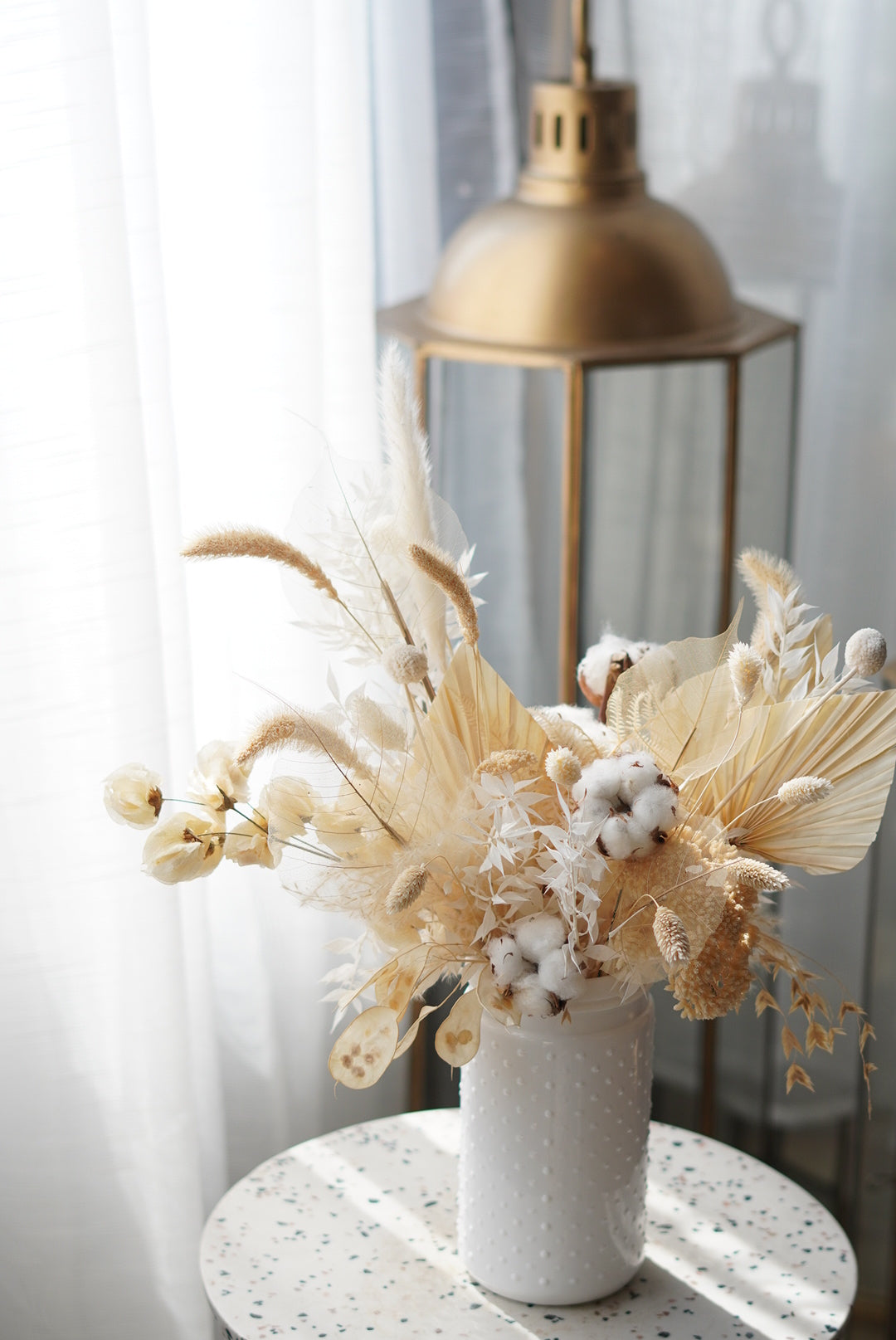 Natural Dried Flowers Arrangement