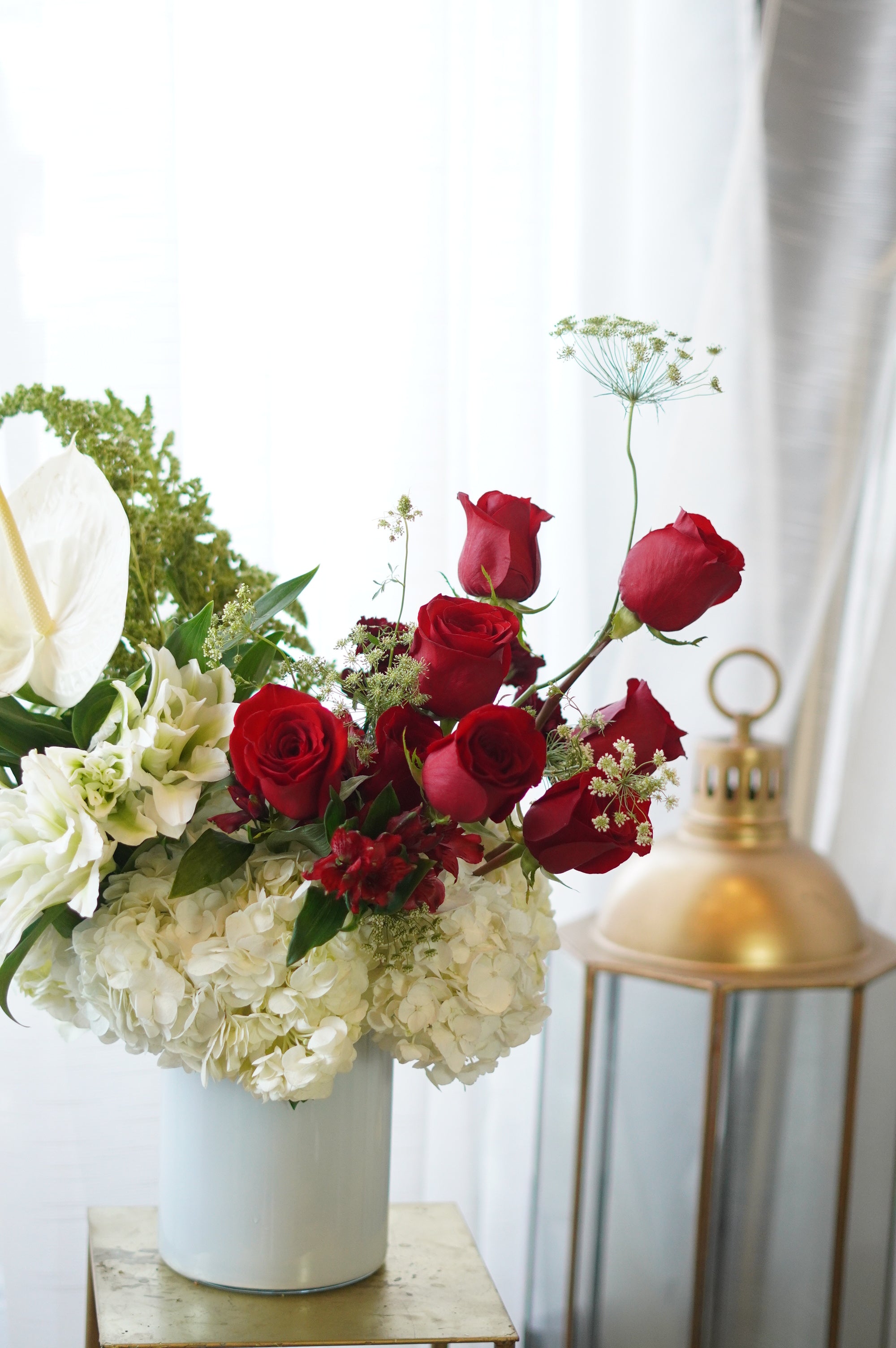 White&Red Sympathy arrangement