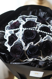 Midnight Pearl Rose Bouquet (With 10 Black roses)