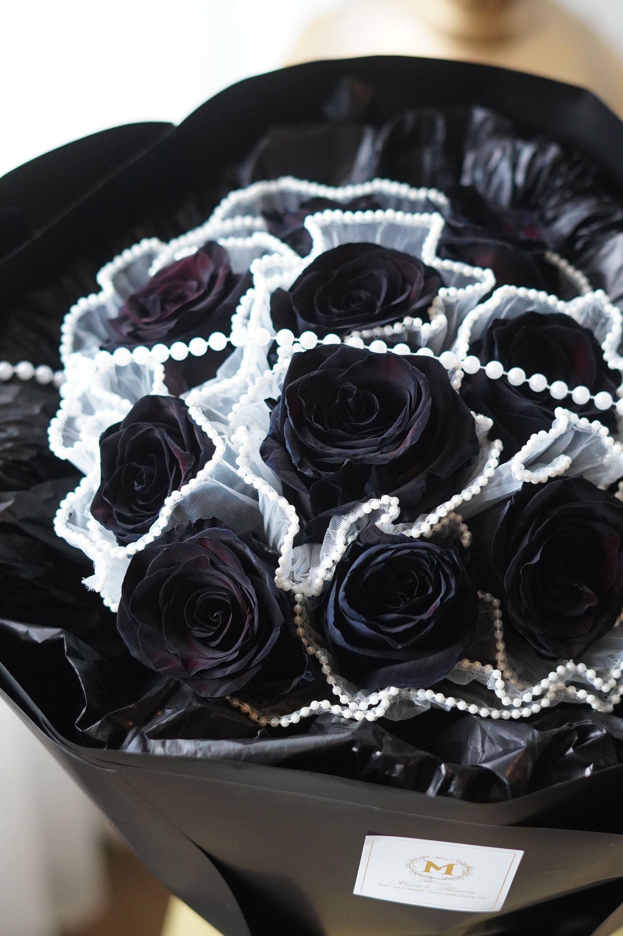 Midnight Pearl Rose Bouquet (With 10 Black roses)