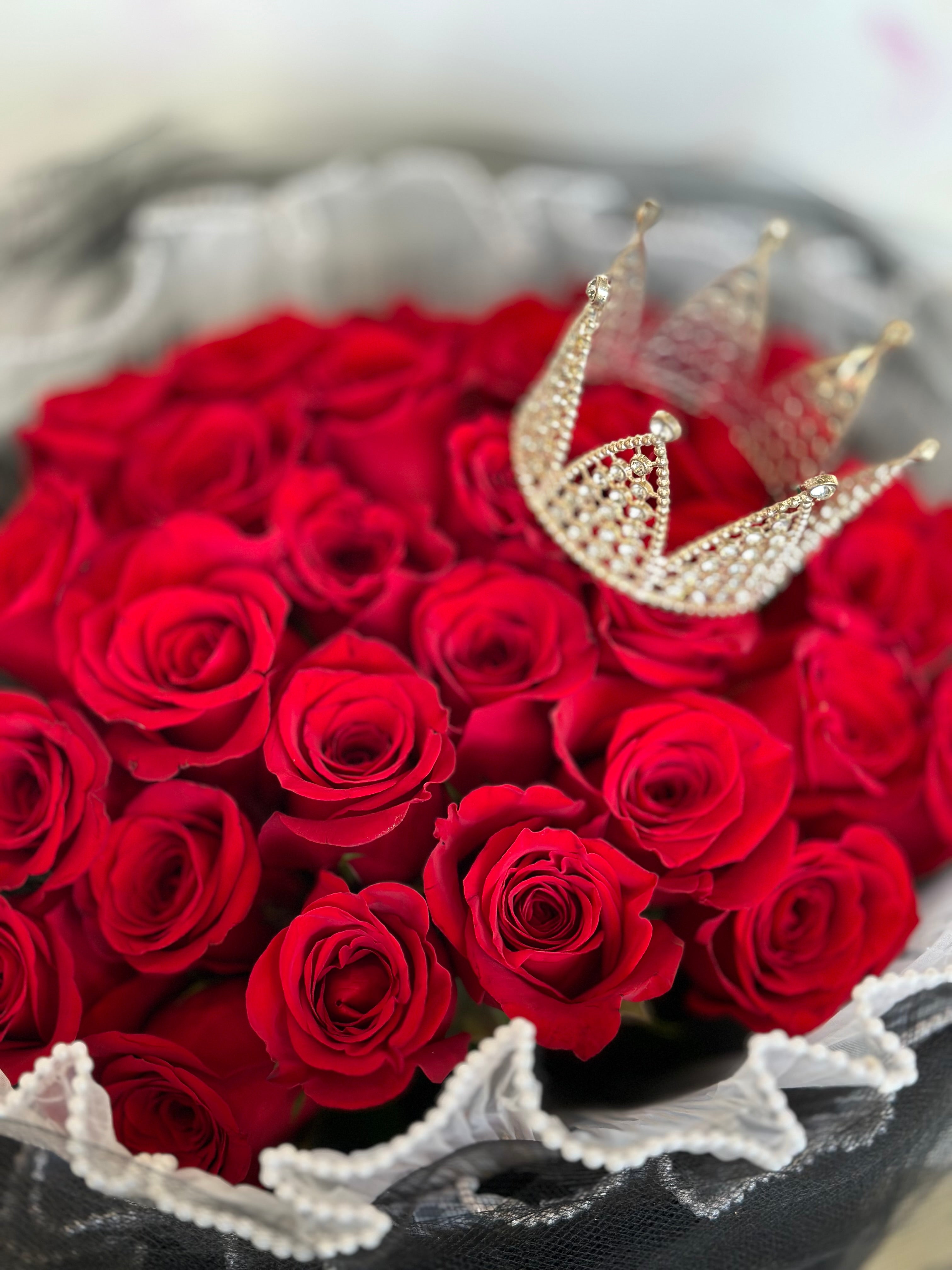 フラワーあいらんど Crown Add On | Flower Delivery Toronto | Flower Shop Toronto