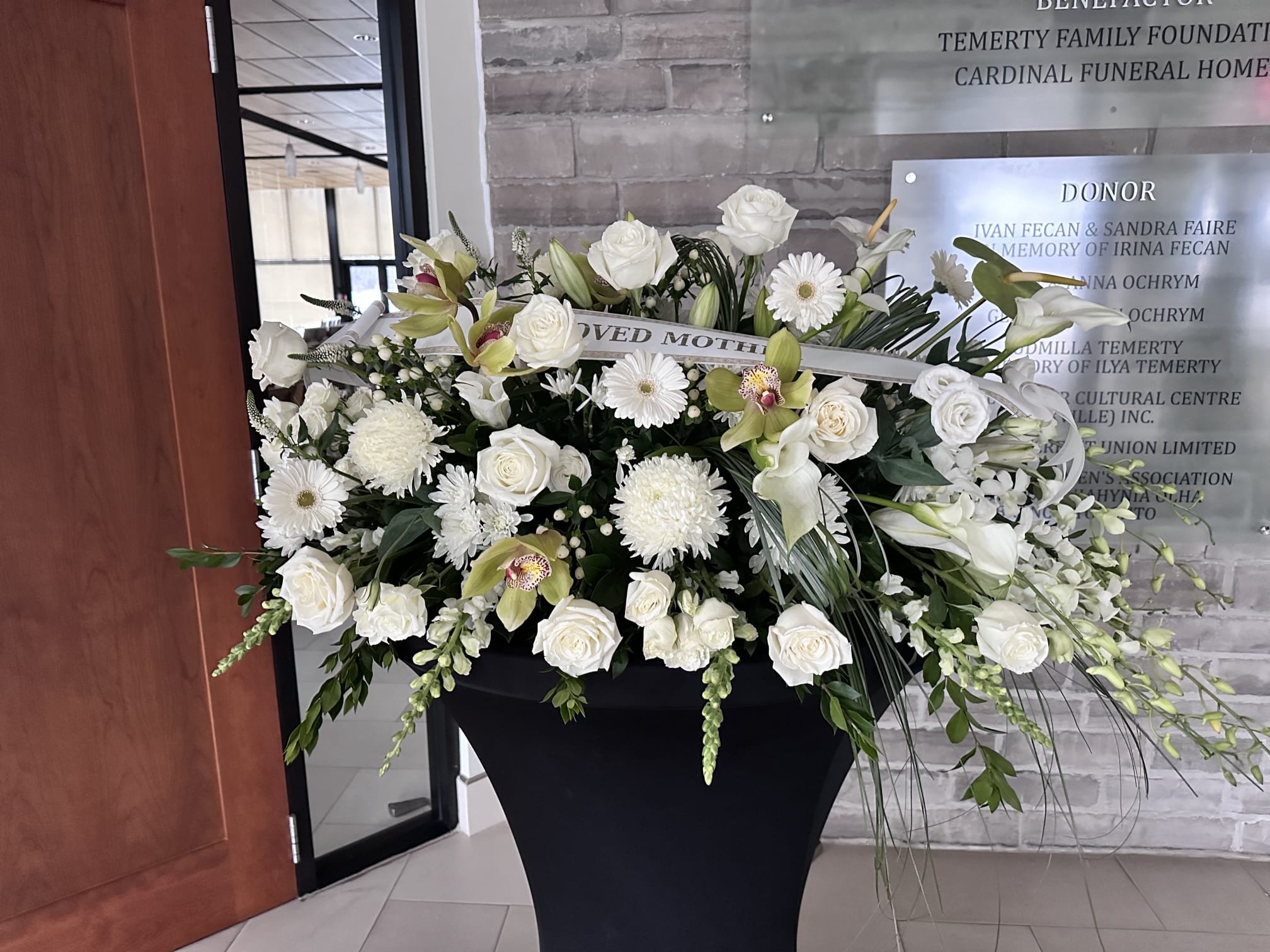 Funeral & Condolences Planter Flower Delivery Toronto Same Day