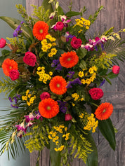 Funeral and condolences Standing spray