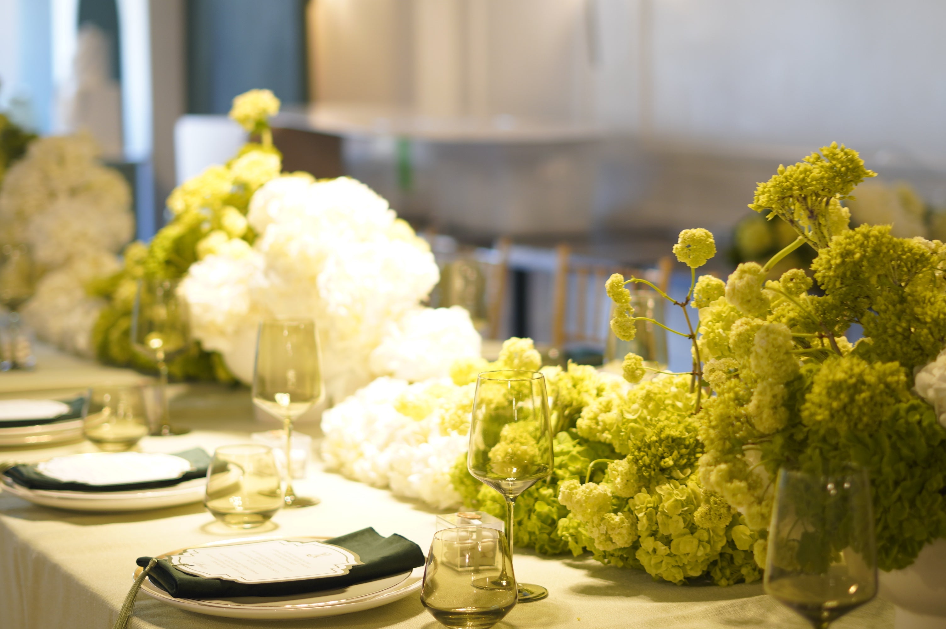 Comprehensive Guide to Event Floral Design in Oakville: Corporate, Engagements & Intimate Celebrations
