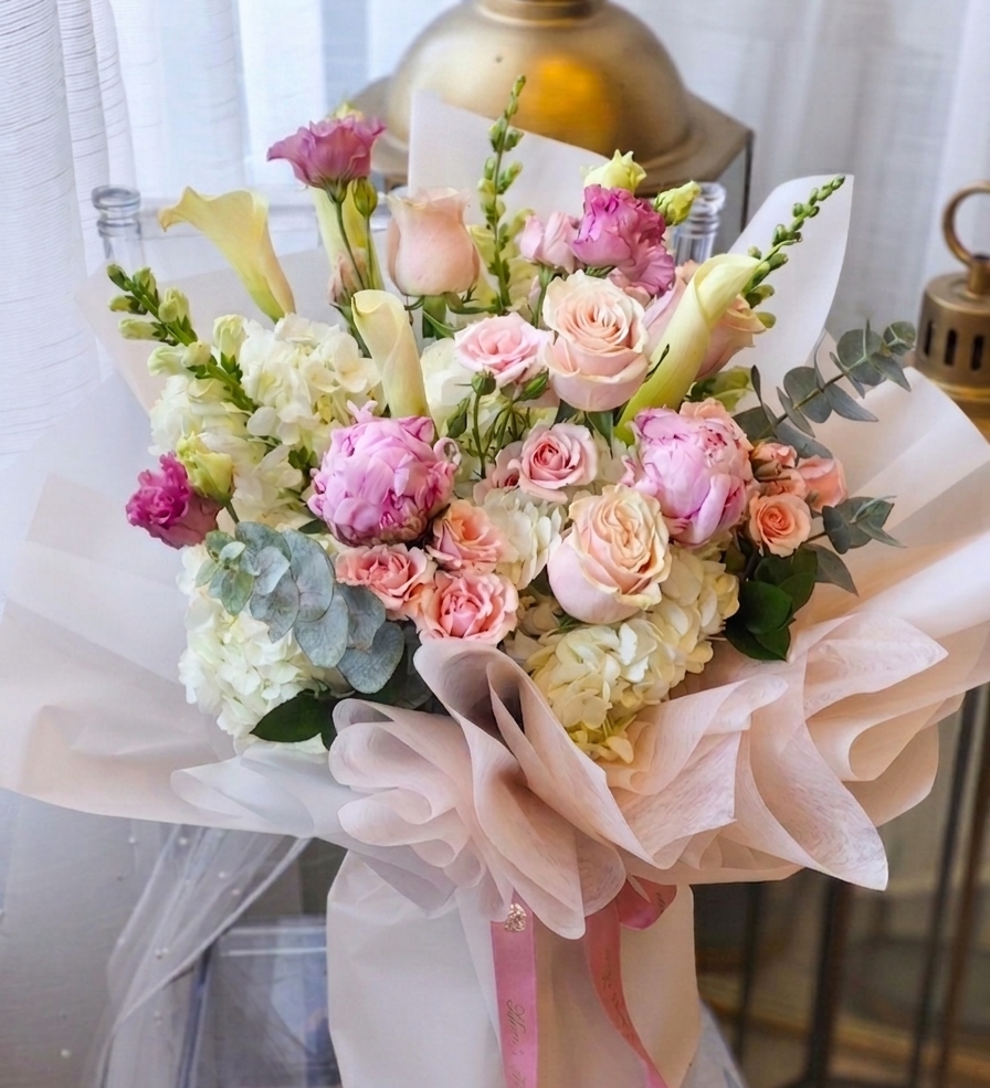 Fresh Flower Bouquets Delivered in Toronto