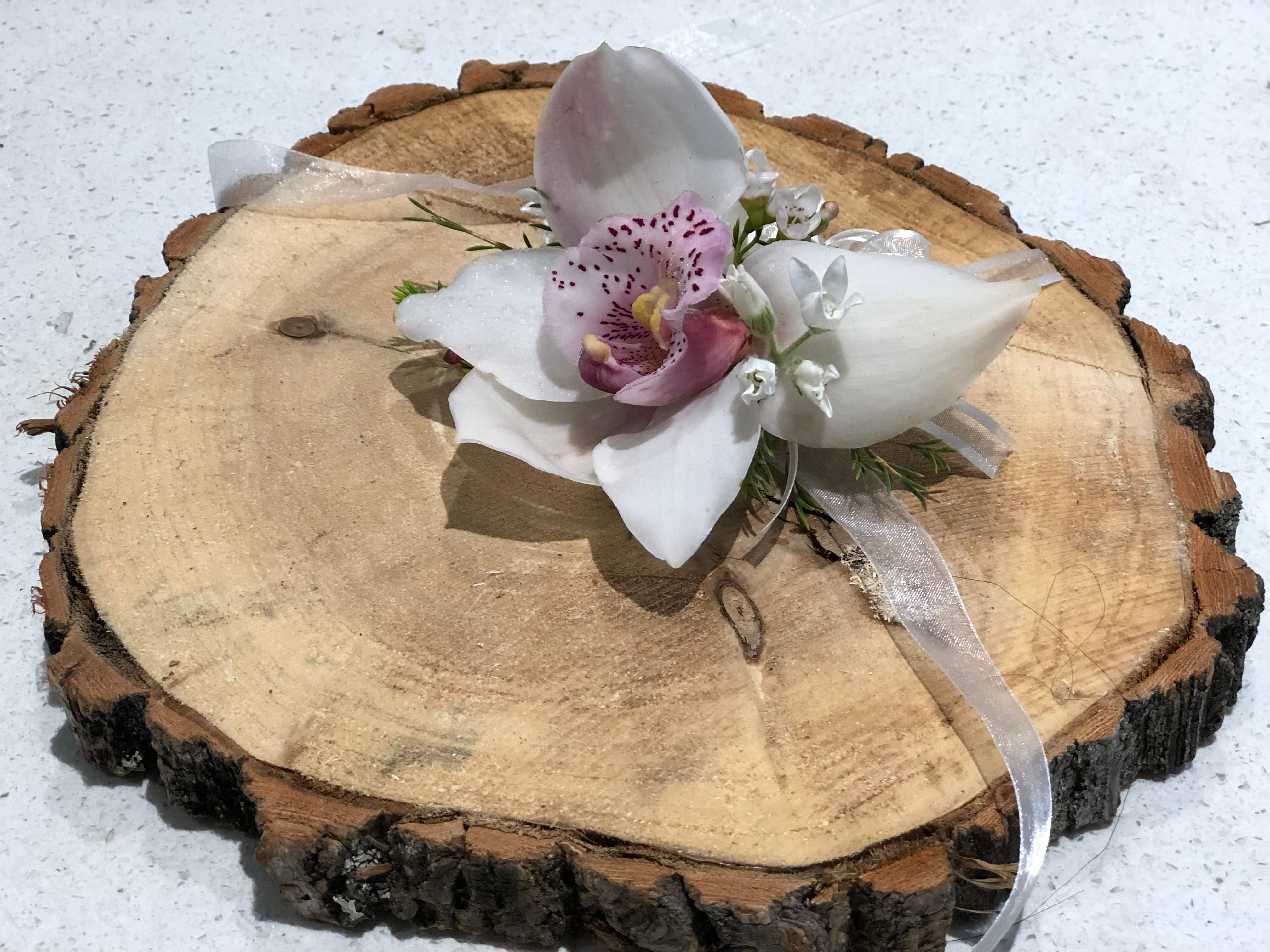 White Corsage | Flower Delivery Toronto | Flower Shop Toronto