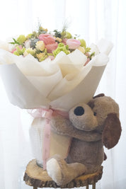 Valentine's Day - Timeless Embrace