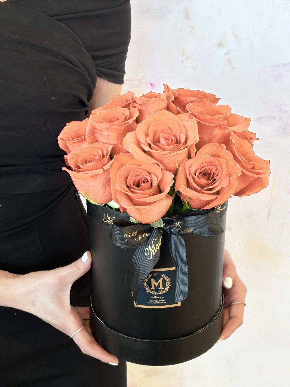 15 Peach Roses Box