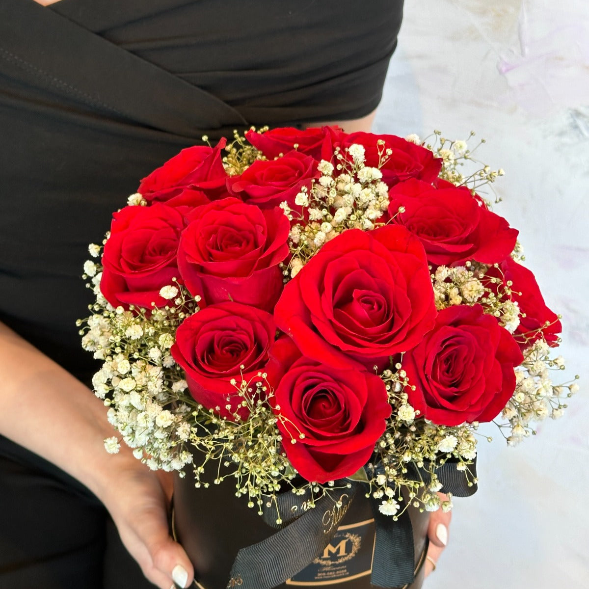 15RoseswithBabyBreath_1_f594d6d5-0add-48f1-ae97-0fd9c3316d97.jpg