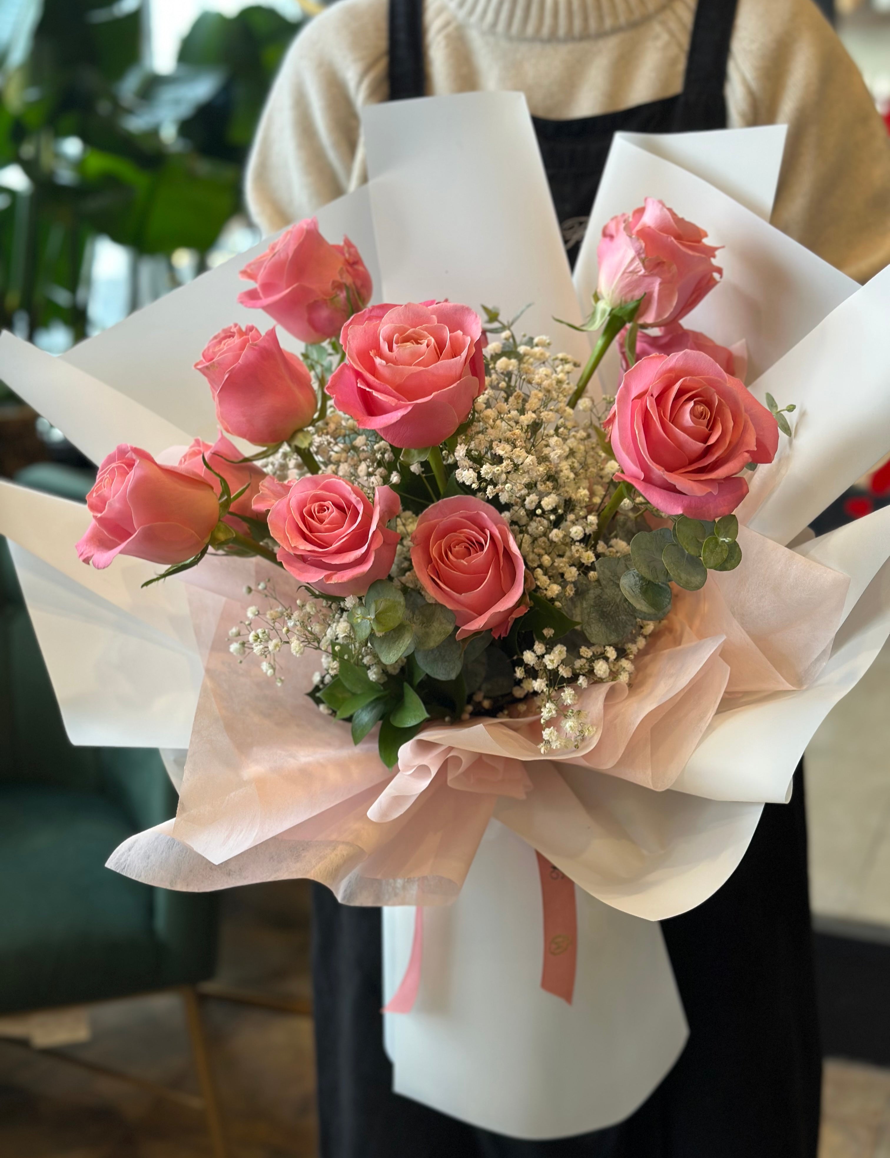 Valentine's Day- Roses Bouquet(12-50Roses)