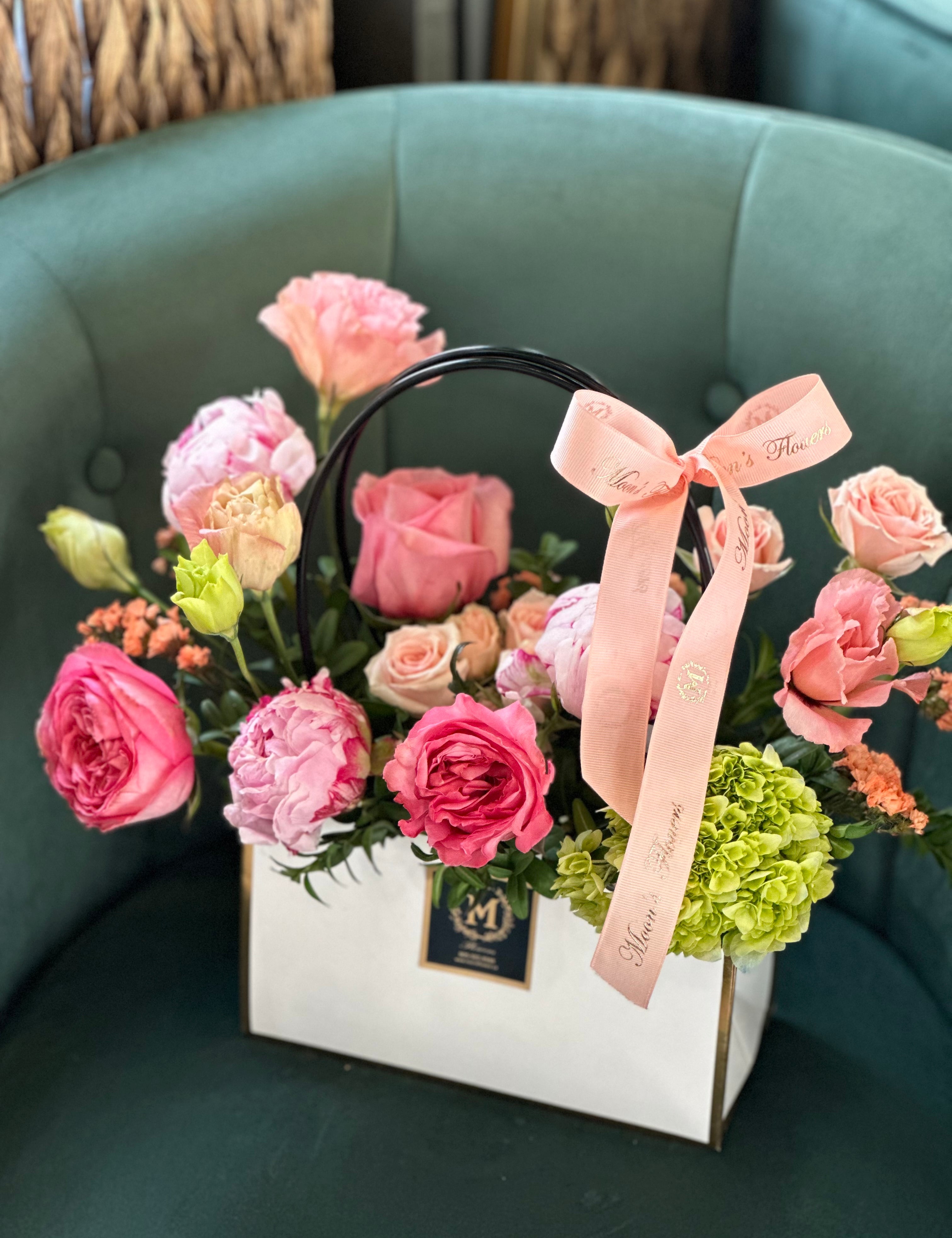 elegant flower gift basket Toronto