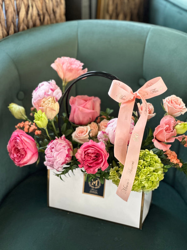 elegant flower gift basket Toronto