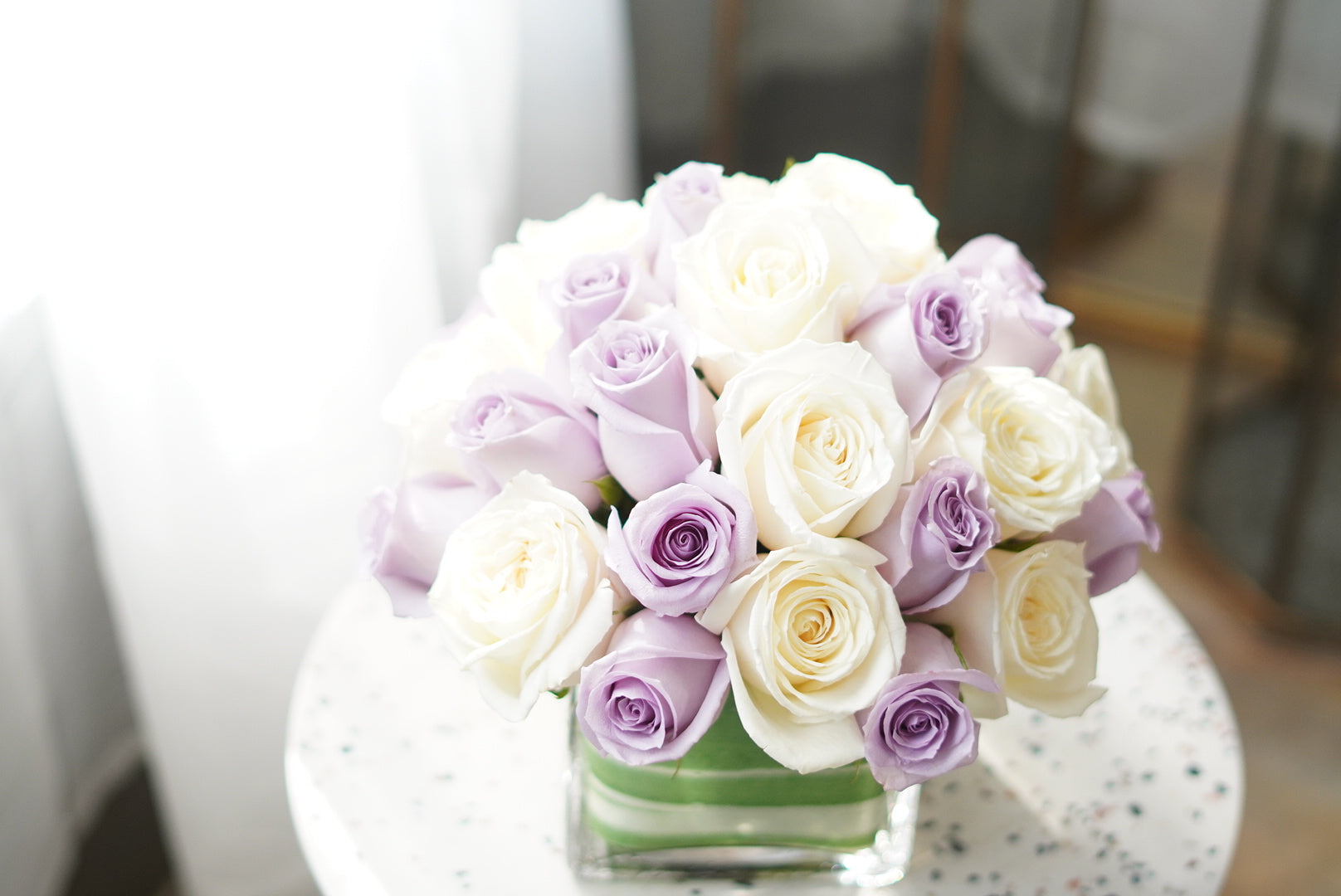 24 Rose in a Vase