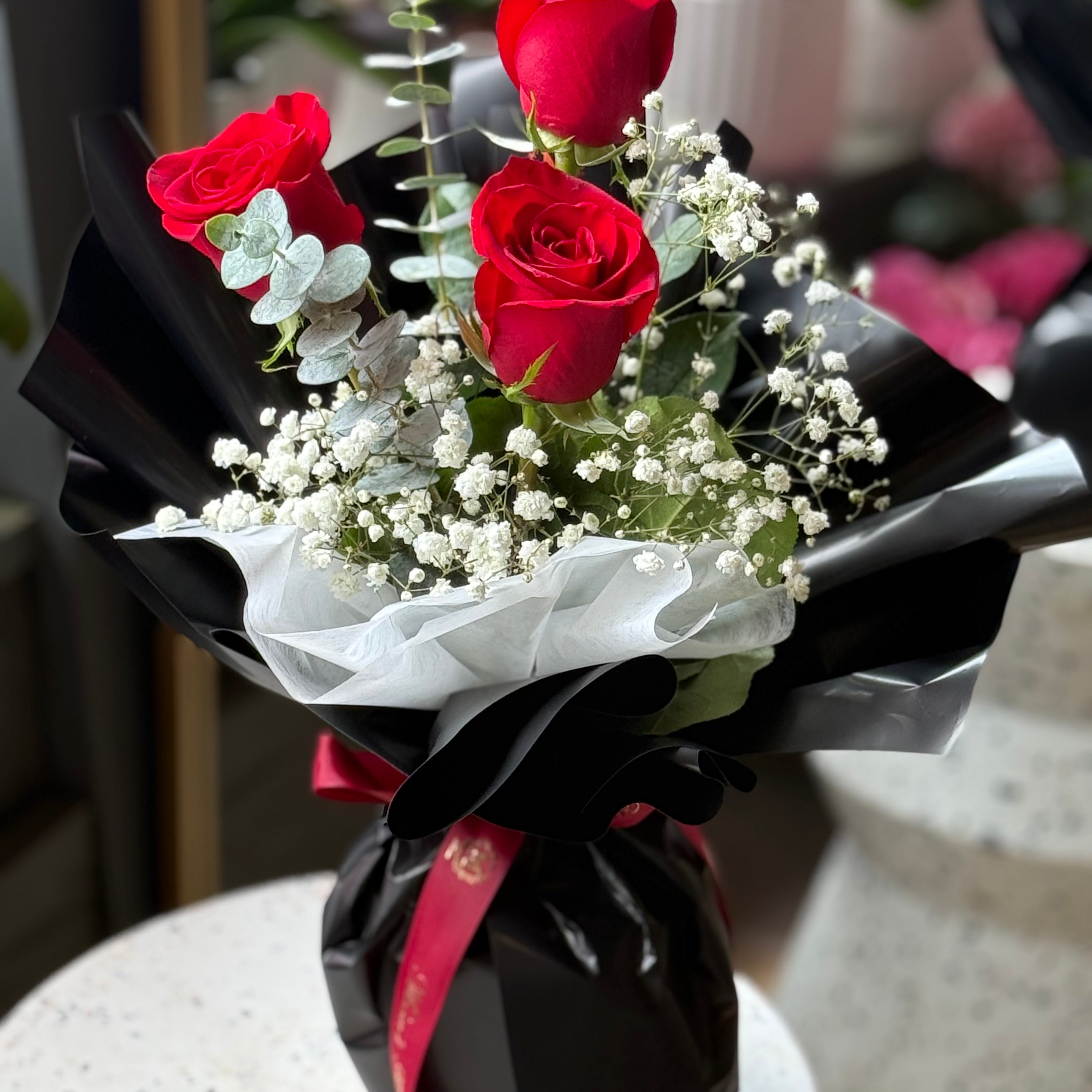 Valentine's Day - 3 Roses Bouquet