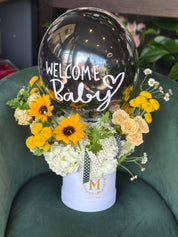 Gender Reveal arrangement With Balloon