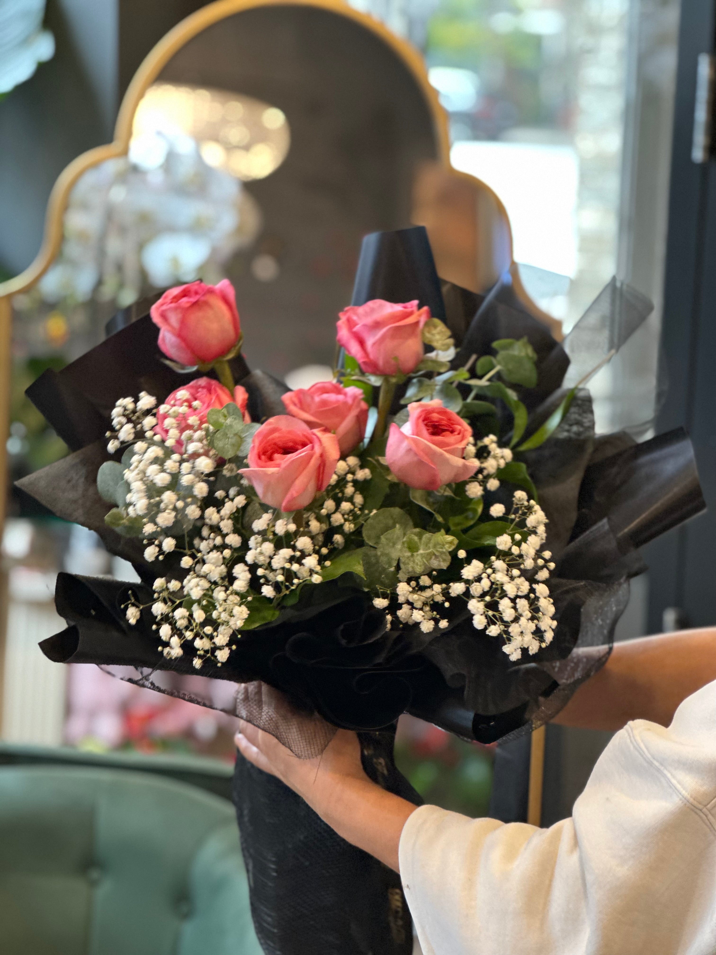 Valentine's Day - Half Dozen Rose