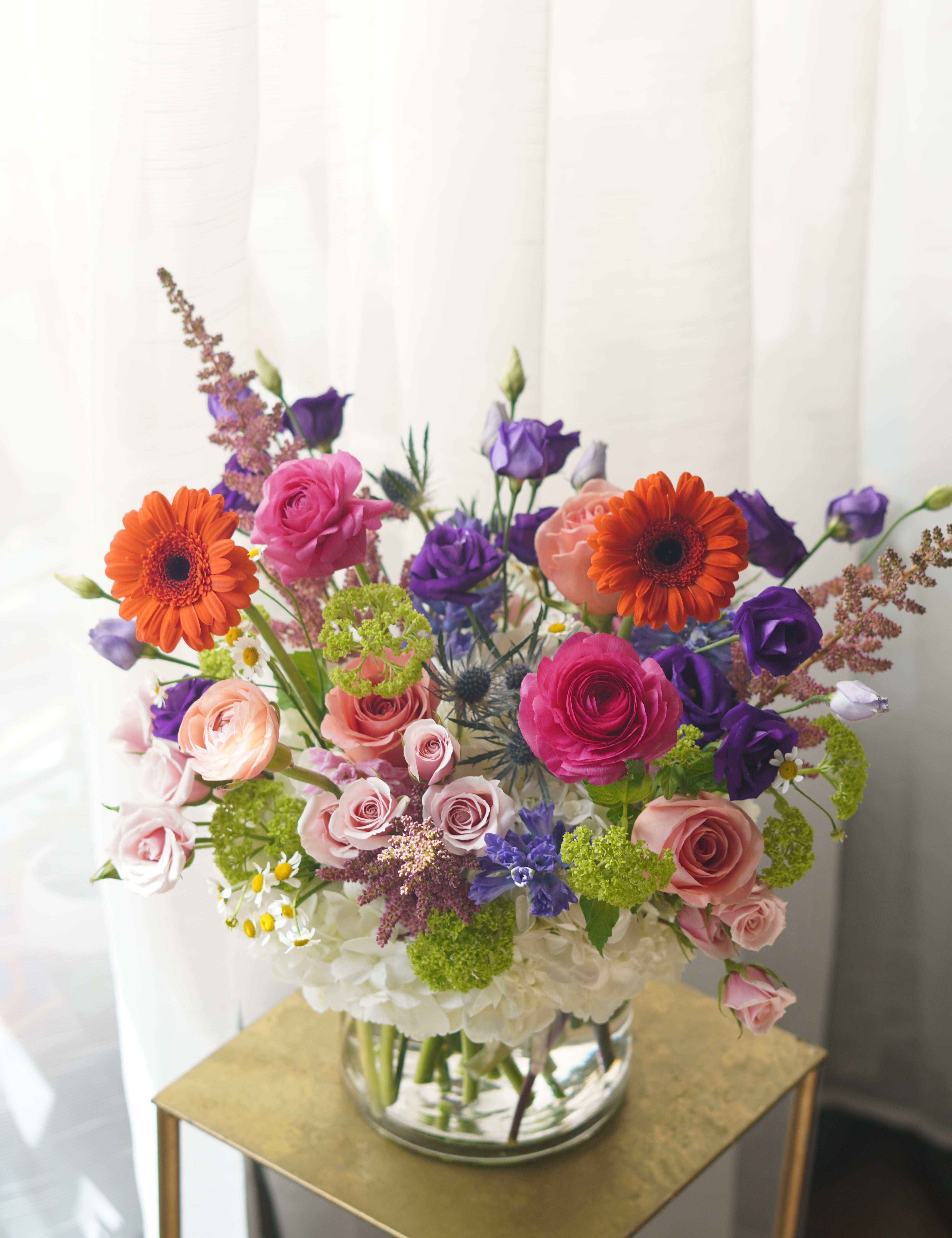 Beauty and the Beast inspired rose arrangement in glass vase – Moon’s Flowers Toronto