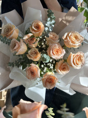 Dozen of Peach Shimmer Rose