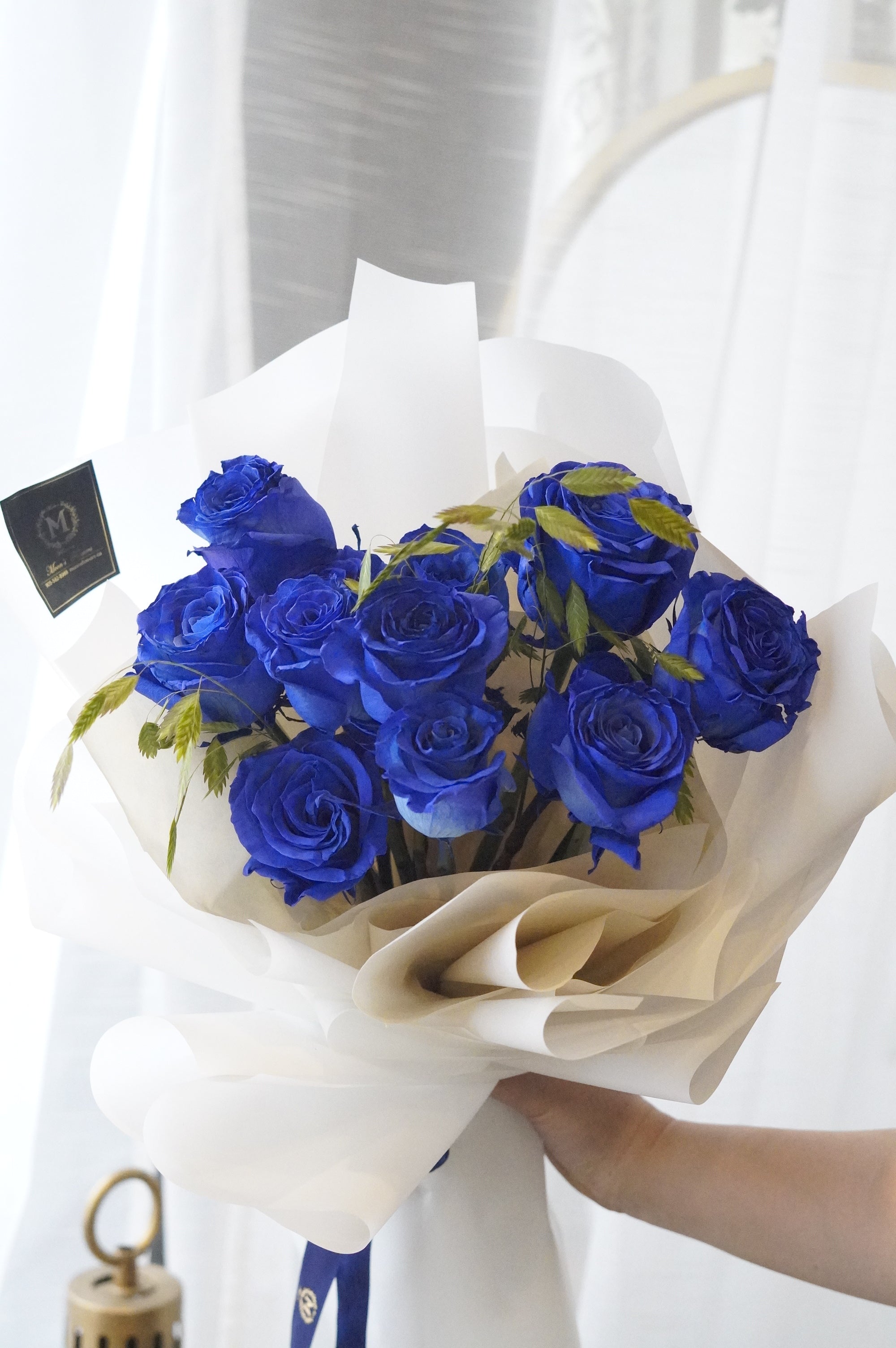 Classic Blue Rose Dozen Bouquet