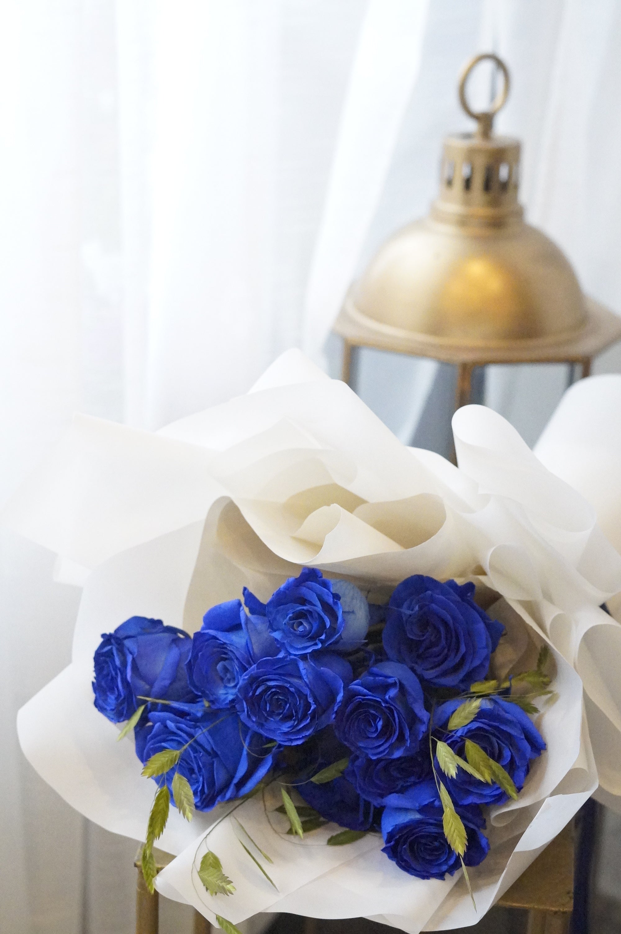 Classic Blue Rose Dozen Bouquet