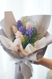 Elegant purple hyacinth flower bouquet – Toronto delivery