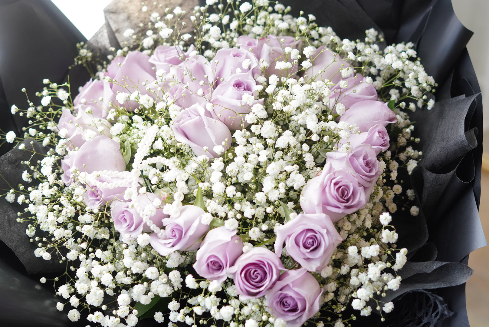 Eternal Love (2 Dozen Lavender Roses & Baby’s Breath)