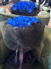 30 Blue Roses