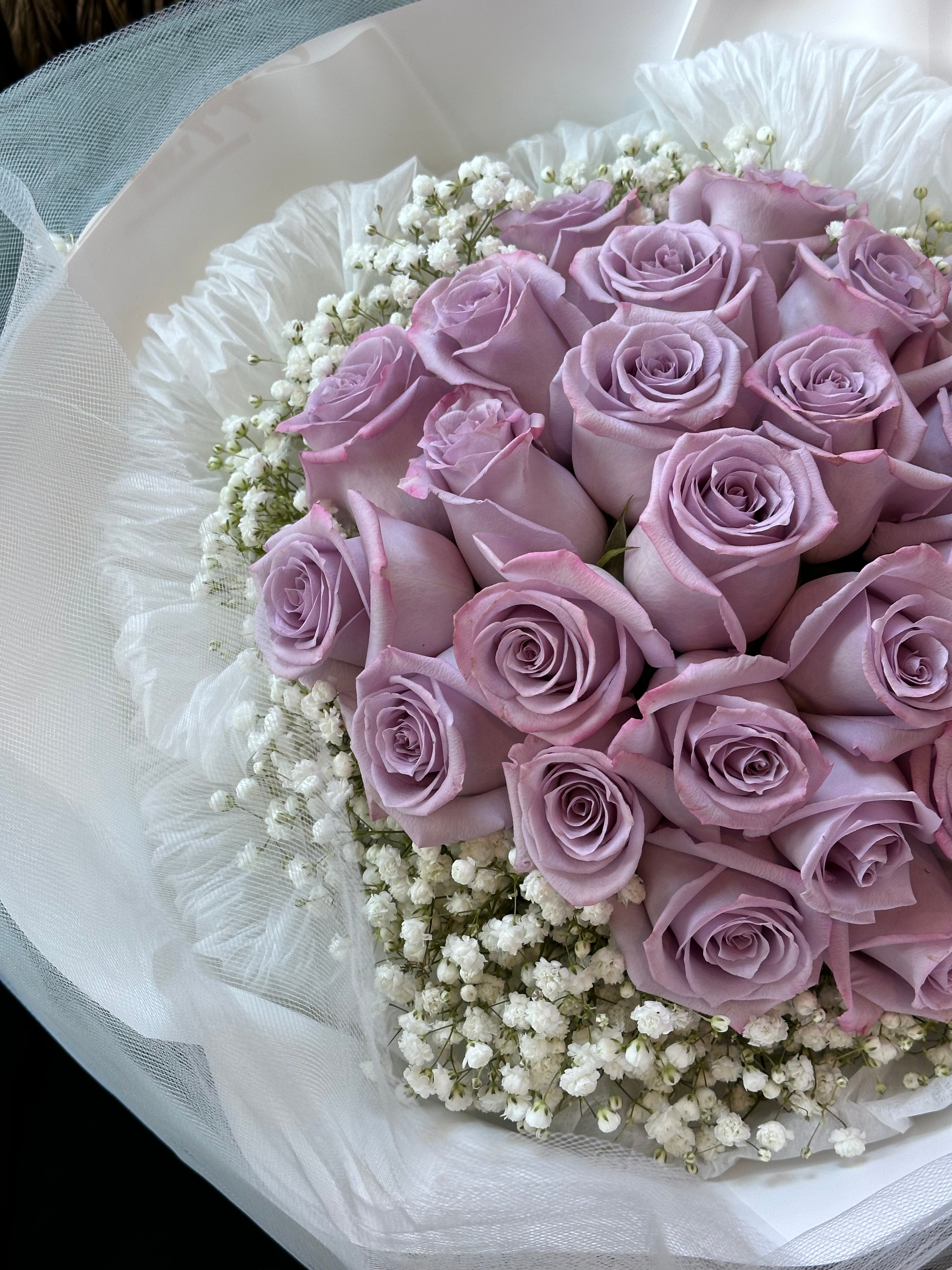 Valentine's Day - Lavender Rose Round Bouquet