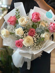 Valentine's Day- Dozen of White & Pink Rose