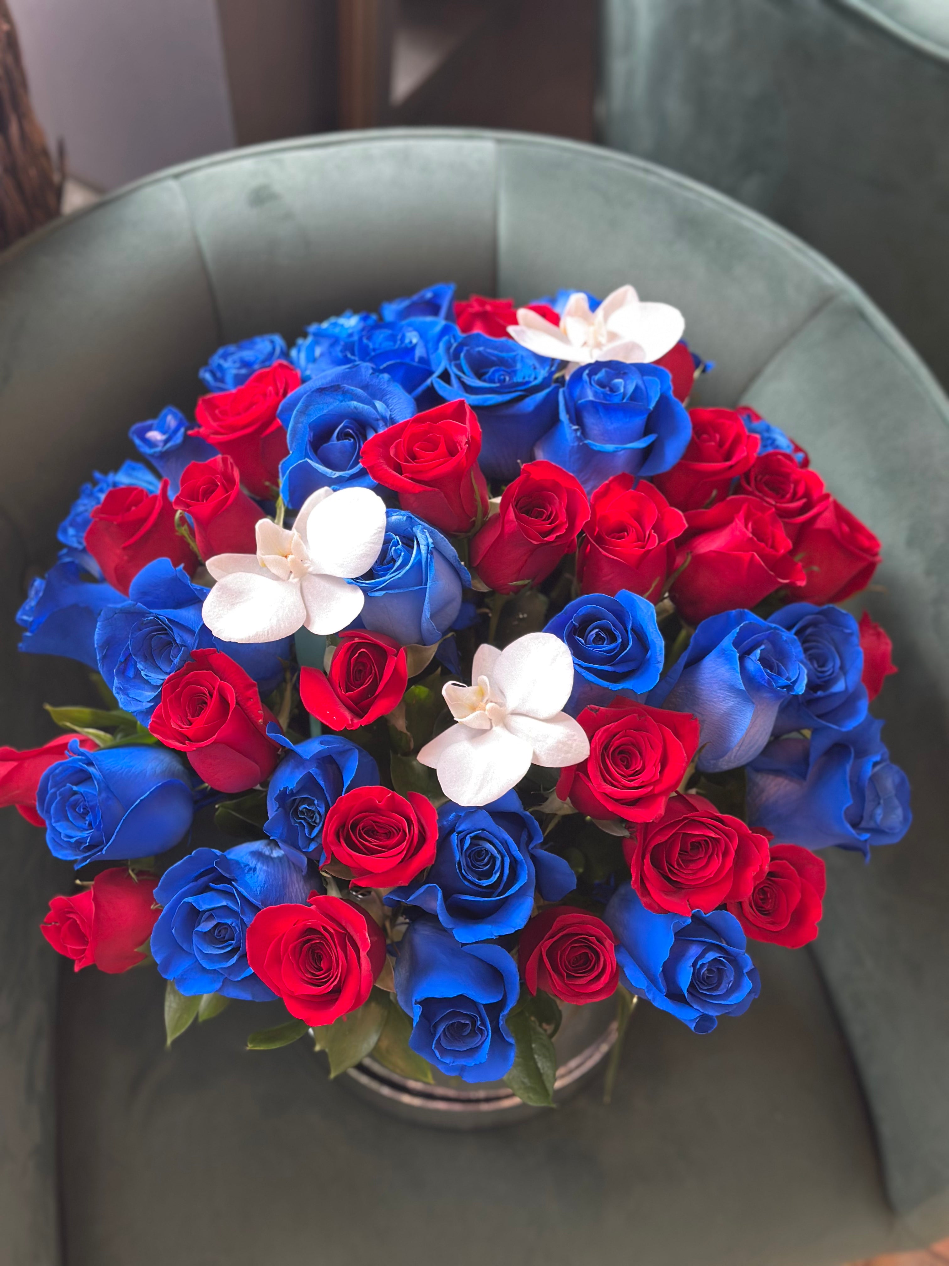 Valentine's Day - Romantic Rose Box