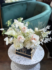 Just Because floral arrangement from Moon's Flowers. Same-day gift delivery serving Toronto and all surrounding GTA areas.