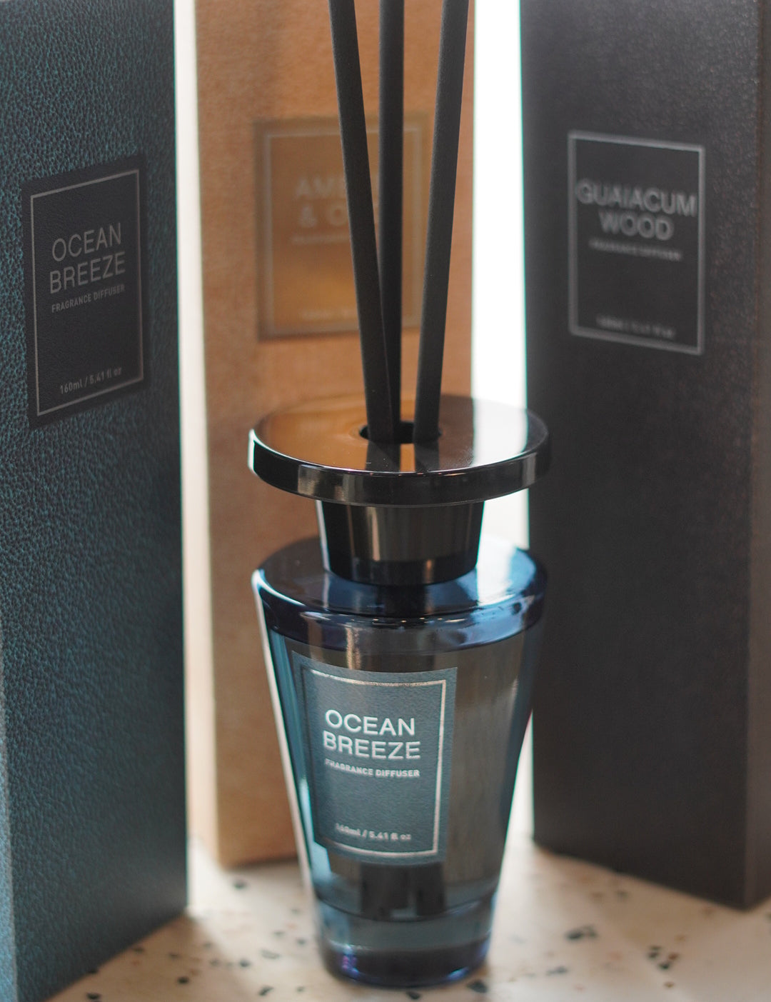 Ocean_Breeze_Guaiacum_Wood_Amber_Oud.jpg