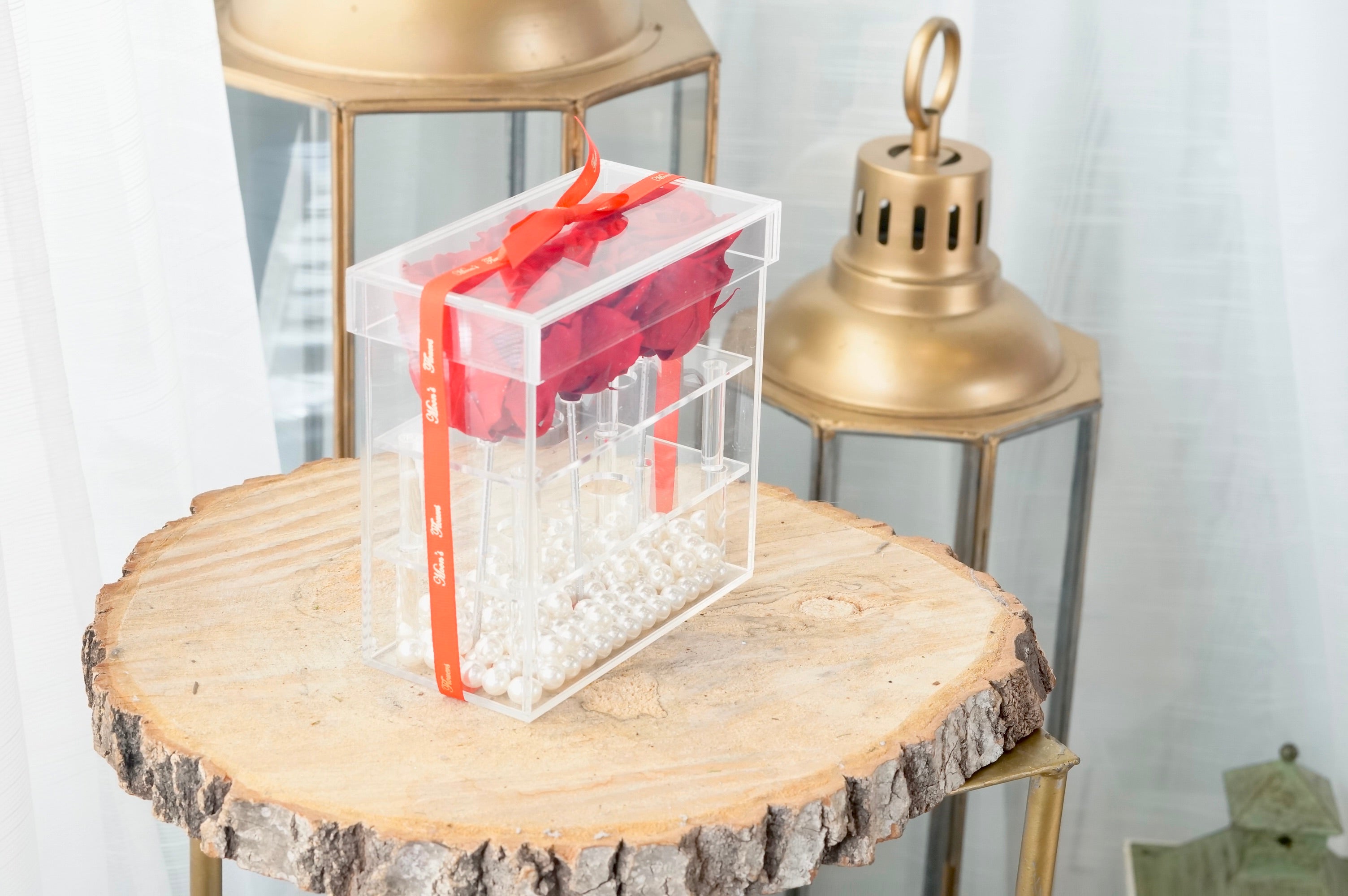 Showcasing the colour choice red in the Preserved Red Rose in Acrylic Box. 