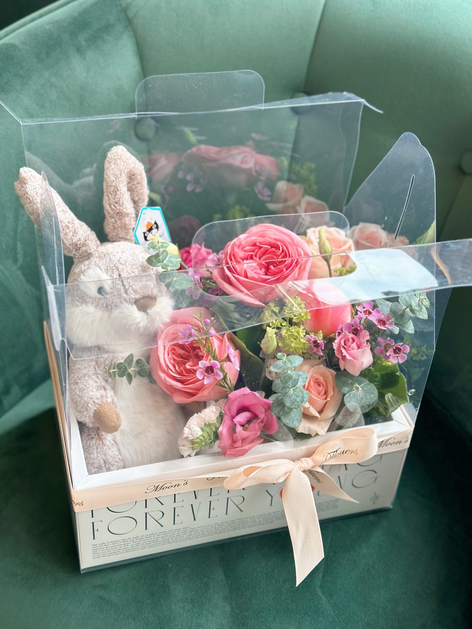 Rose Flower Gift Box ( Jellycat NOT included )