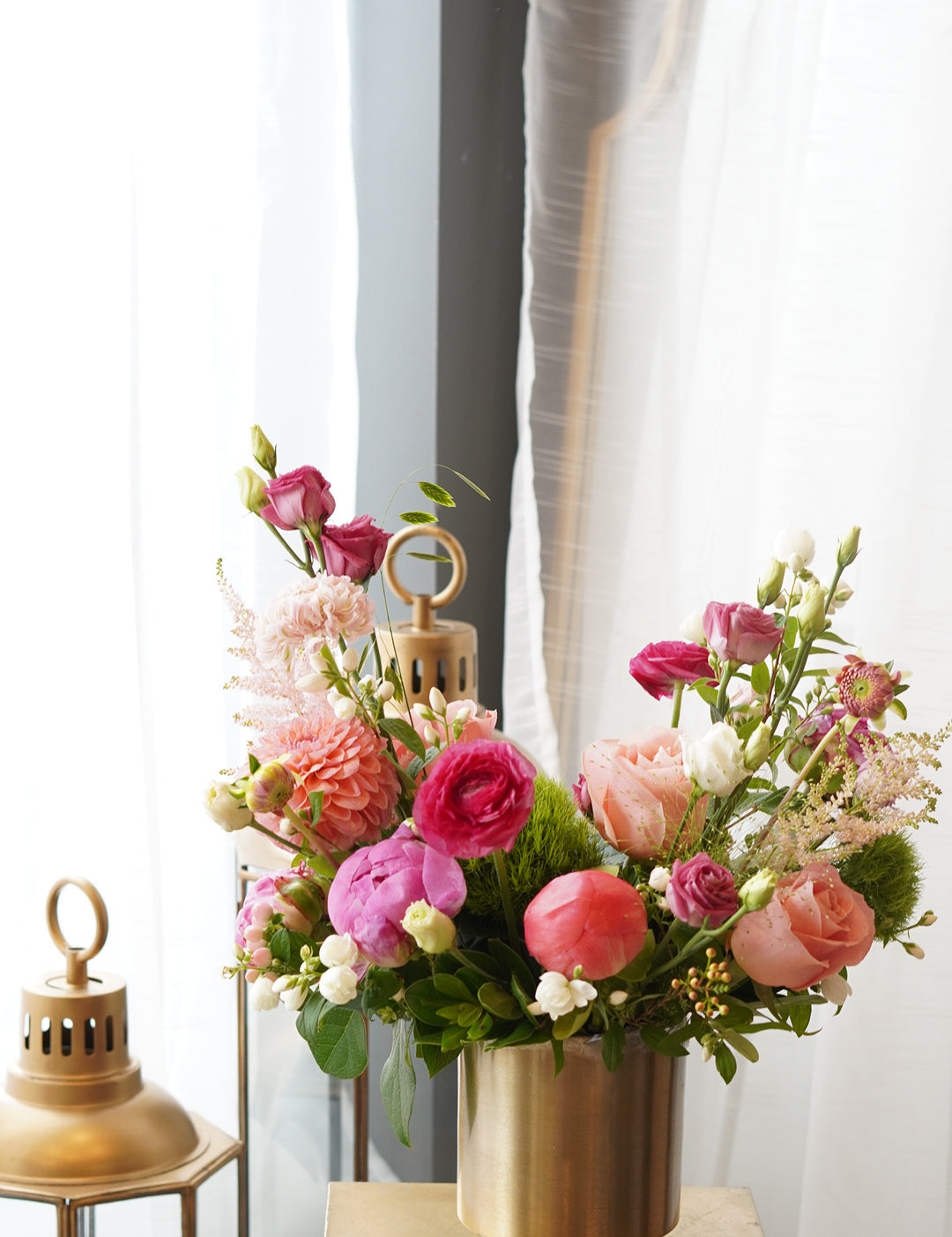 Rustic_Arrangement_flowers.jpg