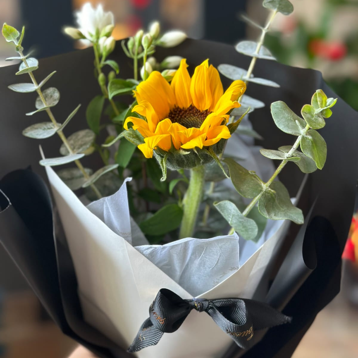 Single_sunflower_bouquet_3.jpg