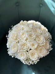 Fresh white Roses /Moon's Flowers in Oakville