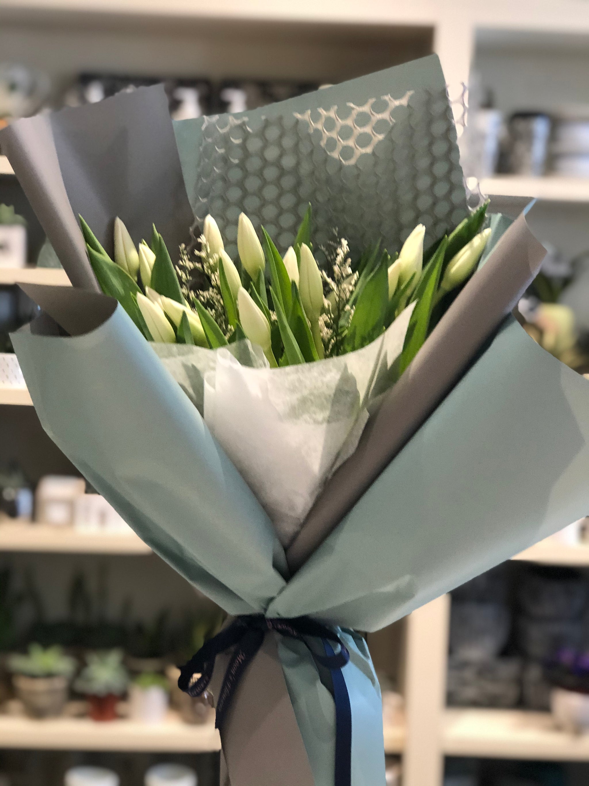 Tulip Bouquet Flower Delivery Toronto Same Day Delivery Moon’s