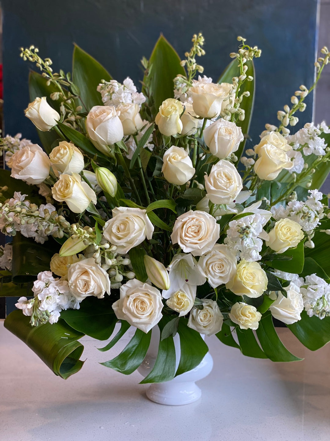 Sympathy & condolences Arrangement