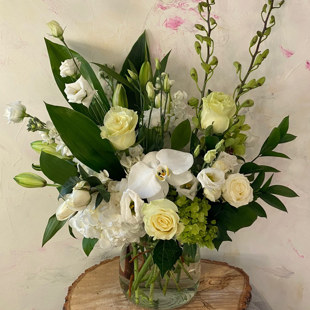 Sympathy and Condolences Arrangement Deluxe